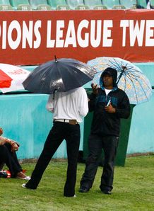 Rain thwarts Kevin Pietersen's Delhi Daredevils in Durban