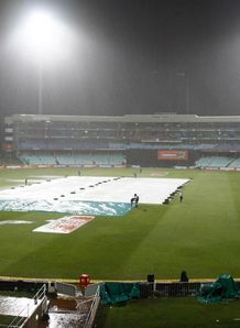 South Africa v Pakistan, 1st T20; Match abandoned without a ball bowled