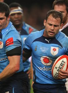 Morne Steyn and Francois Hougaard talking
