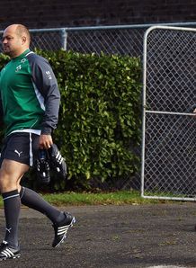 Rory Best walking in front of Brian O Driscoll Rory Best walking in front of Brian O Driscoll