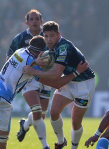 Gavin Evans; Richie Vernon sale v blues Gavin Evans; Richie Vernon sale v blues