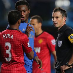 Clattenburg: Centre of a storm