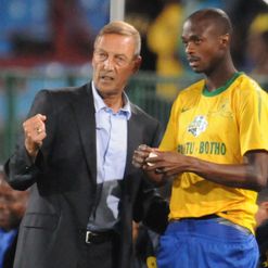 Neeskens (L): Has a plan