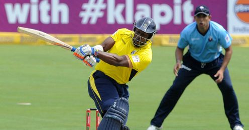Michael Carberry scores 65 for Hampshire v Auckland Aces