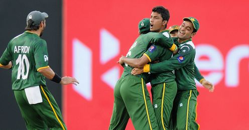 Pakistan celebrate v Australia