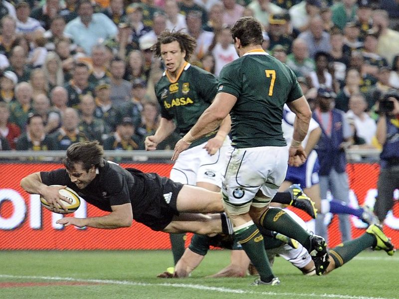 Gallery: Springboks 16 All Blacks 32
