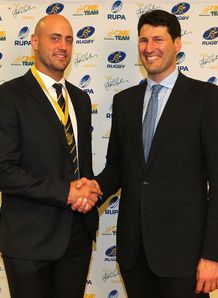 Nathan Sharpe with John Eales Nathan Sharpe with John Eales