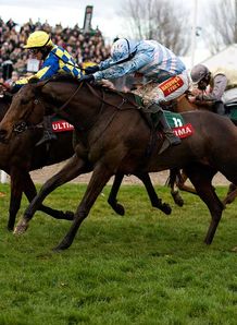Goulanes came with a well-timed challenge to lift the totepool.com Towton Novices' Chase at Wetherby