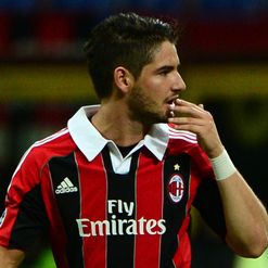 Pato: Staying put