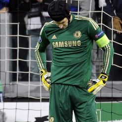 Cech: Players should take blame
