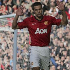 Van Persie: Holds back celebrations