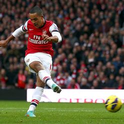 Walcott: On song against Spurs