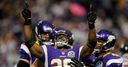 Peterson puts Bears in trouble