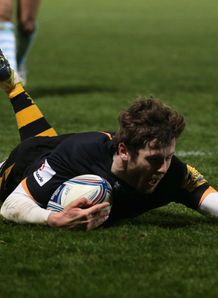 Elliott Daly Wasps scoring a try against Bayonne Amlin Challenge Cup
