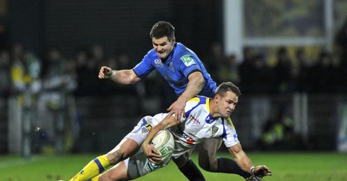 Jonathan Sexton tackles Lee Byrne Leinster v Clermont Auvergne Heineken Cup Pool 5 Stade Marcel Michelin Jonathan Sexton tackles Lee Byrne Leinster v Clermont Auvergne Heineken Cup Pool 5 Stade Marcel Michelin