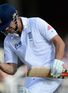 <a href='http://www1.skysports.com/cricket/news/12172/8319752/India-must-get-England-captain-Alastair-Cook-out-early-to-draw-series-in-Nagpur-says-Mike-Atherton' class='instorylink'>Cook the key</a>