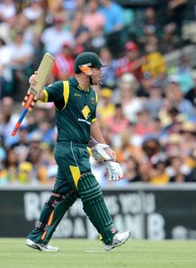 David Warner reprimanded for dissent after Sri Lanka clash