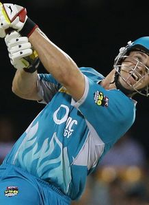 Brisbane Heat beat Hobart Hurricanes to reach the semi-finals of the Big Bash