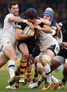 Gary Gold insists Bath not giving up on play-offs despite fourth straight defeat Gary Gold insists Bath not giving up on play-offs despite fourth straight defeat