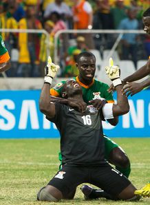 African Nations Cup: Goalkeeper Kennedy Mweene earns Zambia 1-1 draw with Nigeria