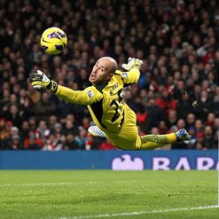 Reina: Happy at Anfield