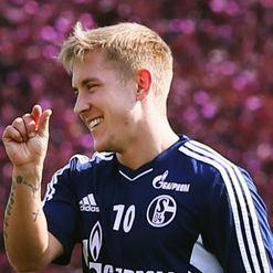 Holtby: Praise for AVB