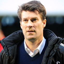 Laudrup: Chasing history