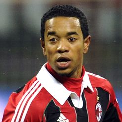 Emanuelson: Loan deal at Craven Cottage
