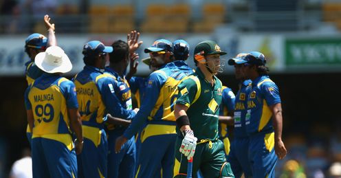 david warner out sri lanka australia third odi brisbane