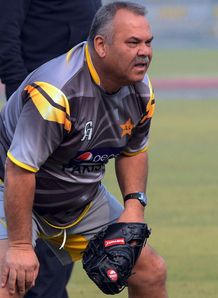 Coach Dav Whatmore accepts South African attack was too strong