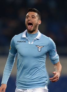 Lazio ease past Gladbach