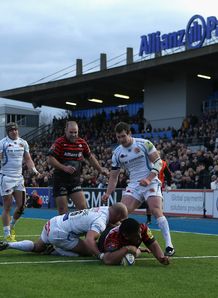 Saracens prop Mako Vunipola going over at Allianz Park Saracens prop Mako Vunipola going over at Allianz Park