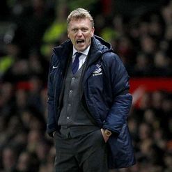 Moyes: Giving up on Everest?