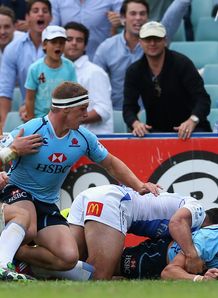 Adam Ashley Cooper scoring wide out for Waratahs Adam Ashley Cooper scoring wide out for Waratahs