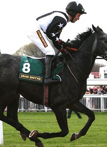 Quentin Collonges bounced back to make almost every yard in the William Hill Grimthorpe Chase