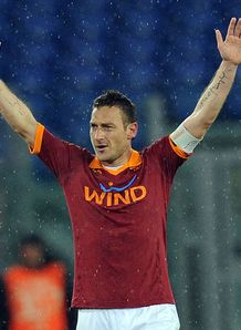 History for Totti in Roma win