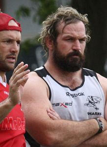 Jacques Botes chats with Jannie Du Plessis