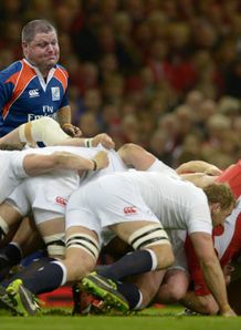 Props as referees for scrums Props as referees for scrums