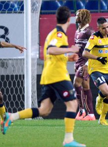 Sochaux suffer late blow