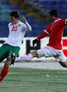 World Cup: Aleksandar Tonev hat-trick inspires 6-0 Bulgaria win over Malta