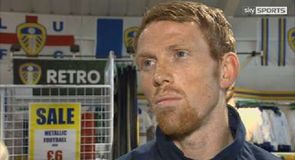 Leeds eye late play-off surge
