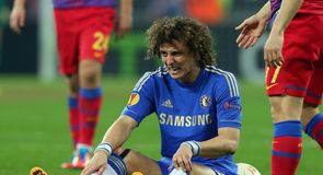 Luiz plays down Aguero challenge