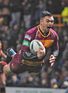 Twelve-man Giants stand tall