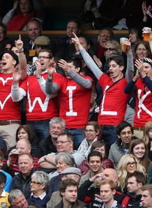 Saracens v Toulon: Jonny Wilkinson fans Saracens v Toulon: Jonny Wilkinson fans