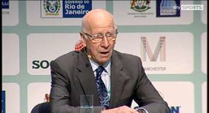 Sir Bobby doubts England WC win