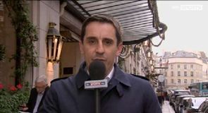 Neville - The right time for Becks
