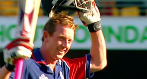 12th ODI - Close