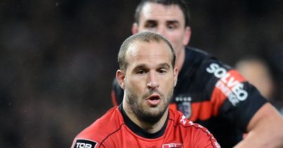 Toulon book ticket to Paris
