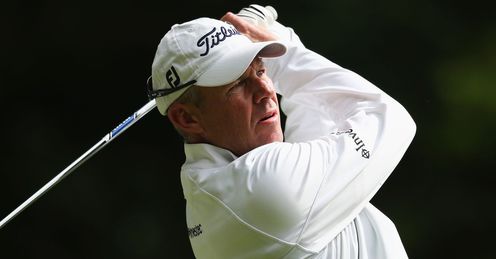 Kingston has clubhouse lead