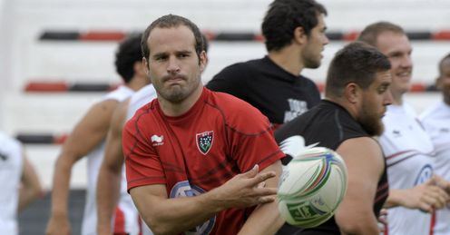 Toulon s scrum half Frederic Michalak passes during a training session Toulon s scrum half Frederic Michalak passes during a training session